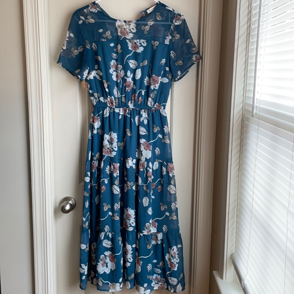 Blue floral midi dress